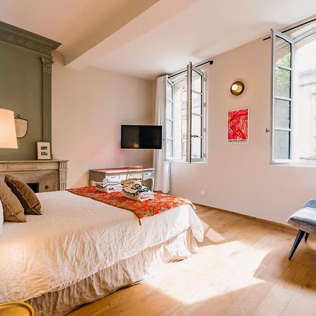 Le Petit Avignon - Chambres & Appartement A Deux Pas Du Pont D'Avignon Et Du Palais Des Papes Ngoại thất bức ảnh