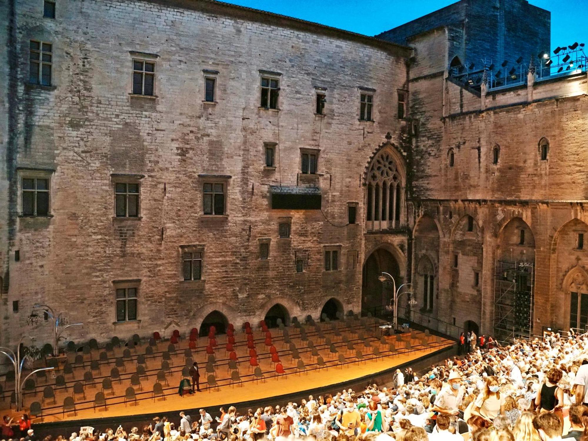 Le Petit Avignon - Chambres & Appartement A Deux Pas Du Pont D'Avignon Et Du Palais Des Papes Ngoại thất bức ảnh