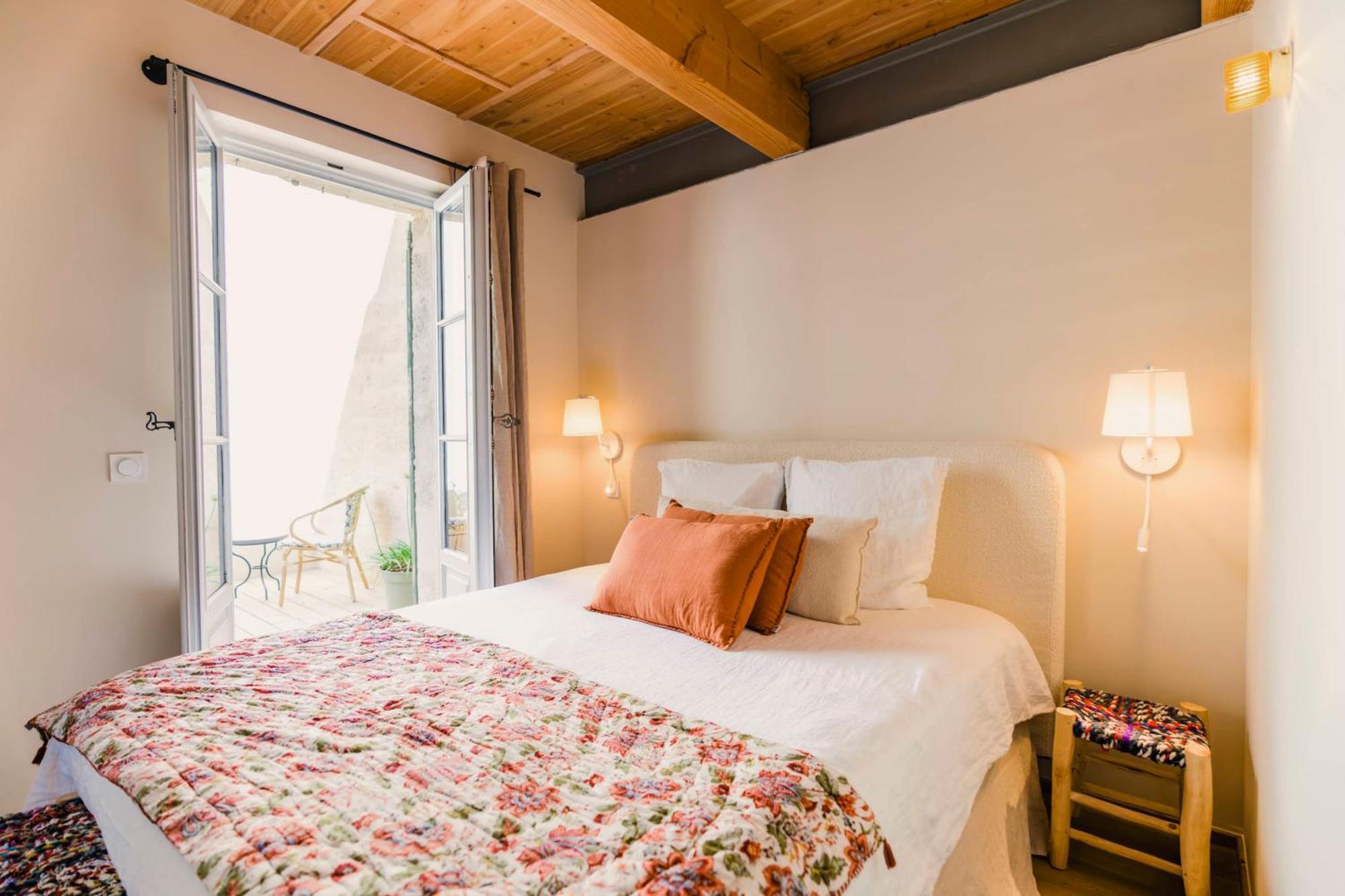 Le Petit Avignon - Chambres & Appartement A Deux Pas Du Pont D'Avignon Et Du Palais Des Papes Ngoại thất bức ảnh