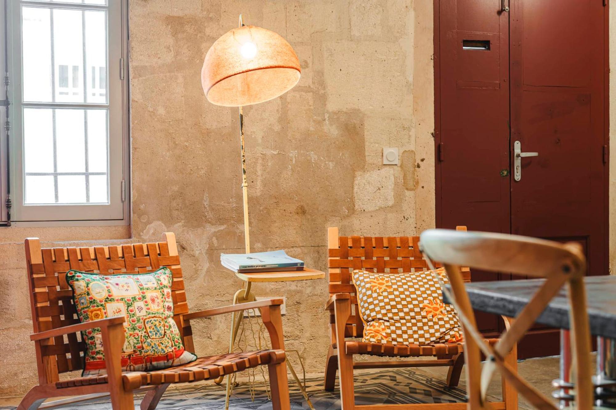 Le Petit Avignon - Chambres & Appartement A Deux Pas Du Pont D'Avignon Et Du Palais Des Papes Ngoại thất bức ảnh