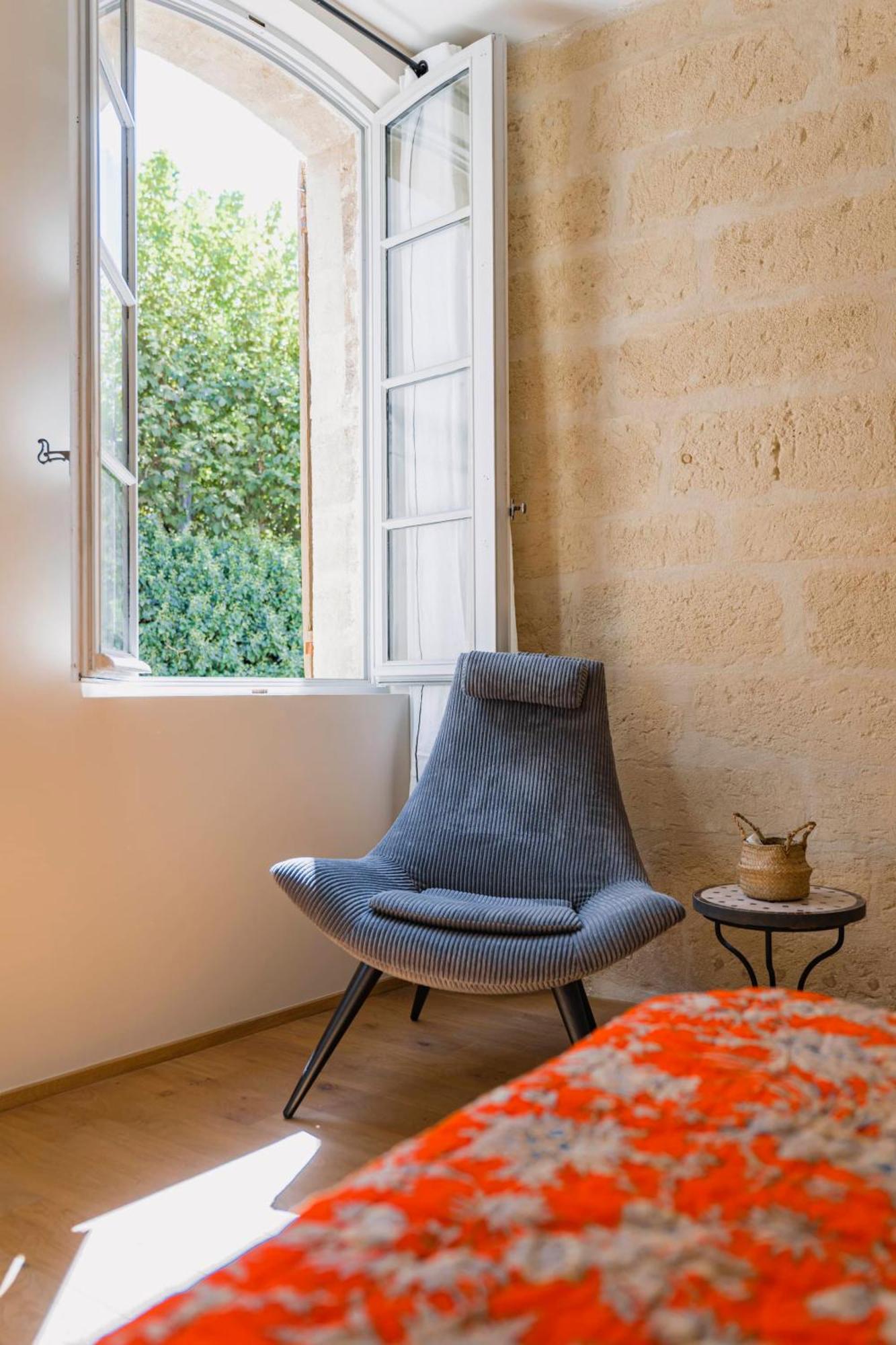Le Petit Avignon - Chambres & Appartement A Deux Pas Du Pont D'Avignon Et Du Palais Des Papes Ngoại thất bức ảnh